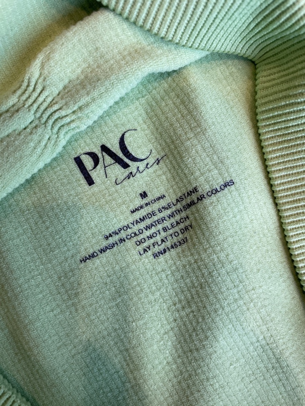 Pacsun Ribbed Cropped Top - Picture 3 of 3